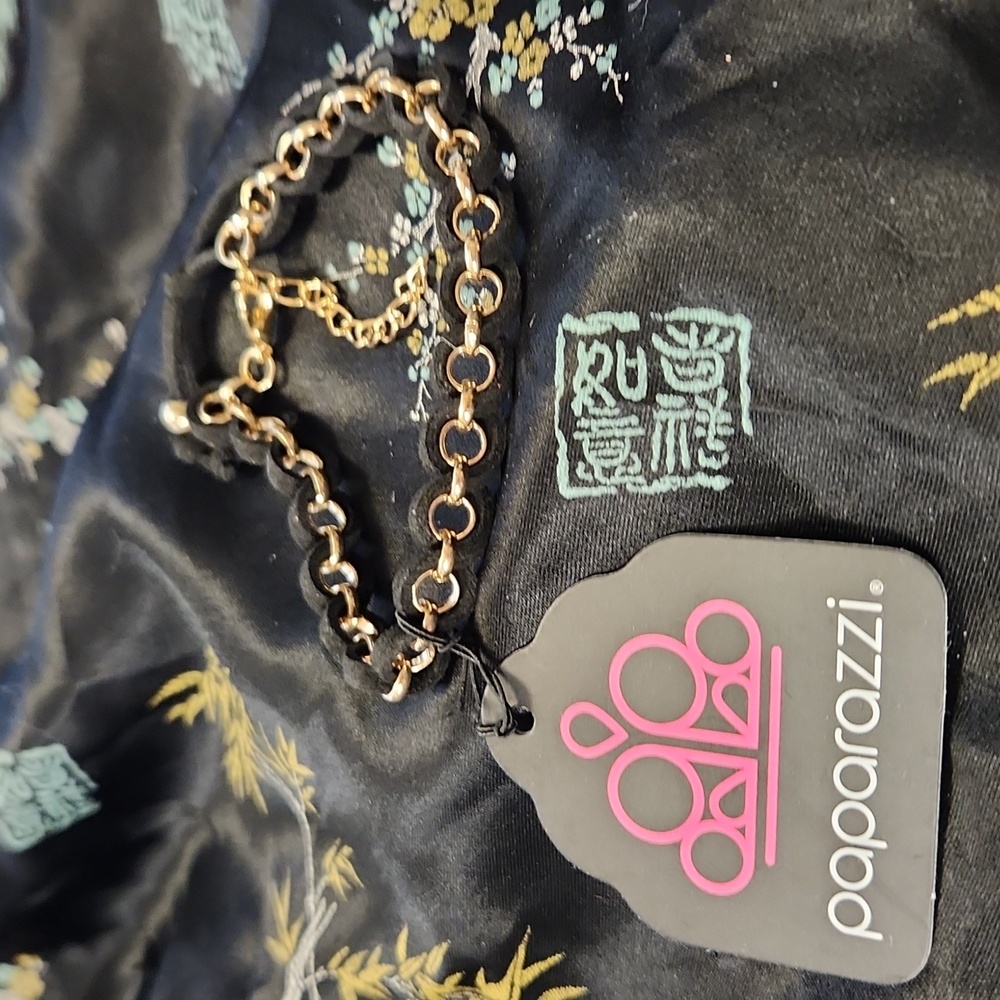 Paparazzi Leather & Chain Bracelet